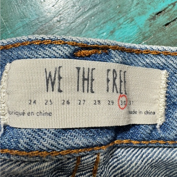 Free People We The Free Jean Skirt Relaxed Destroyed Light Denim Cotton Size 30 - Picture 12 of 16
